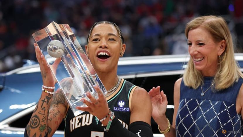 Ionescu, Cloud carry Liberty torch in WNBA 3-point, skills contests