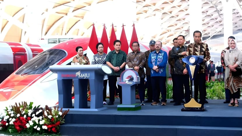 NOTA DARI JAKARTA: Whoosh Indonesia: Jimat Waktu, Berat Di Ongkos