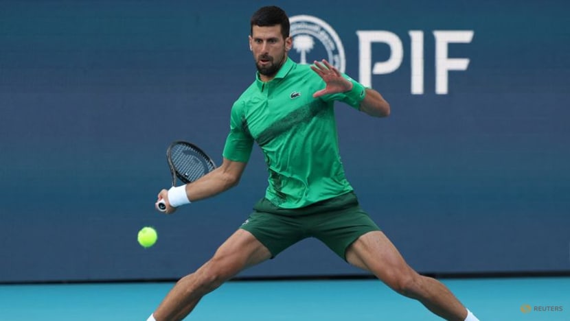 Goffin stuns Alcaraz, Djokovic makes winning Miami return