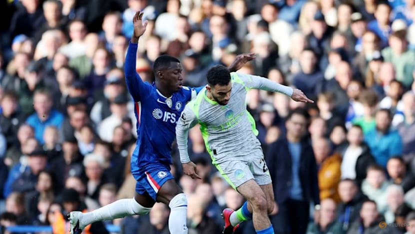 Manchester City blow Chelsea away 3-0 to move closer to Arsenal