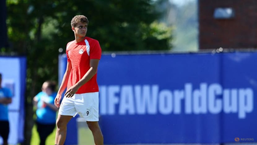 Barcelona sign Egypt forward Abdelkarim until 2029