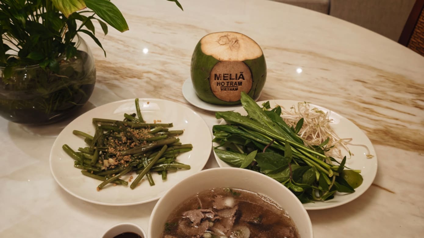 客房送餐。（图：黄匡宁）