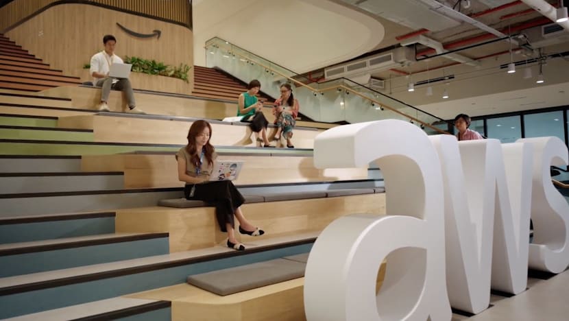 Shaping Tomorrow - Shaping a smarter, more connected Singapore Shaping Tomorrow - Shaping a smarter, more connected Singapore