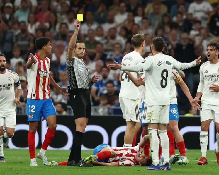 Real Madrid title hopes hit by 1-1 draw with Girona at Bernabeu