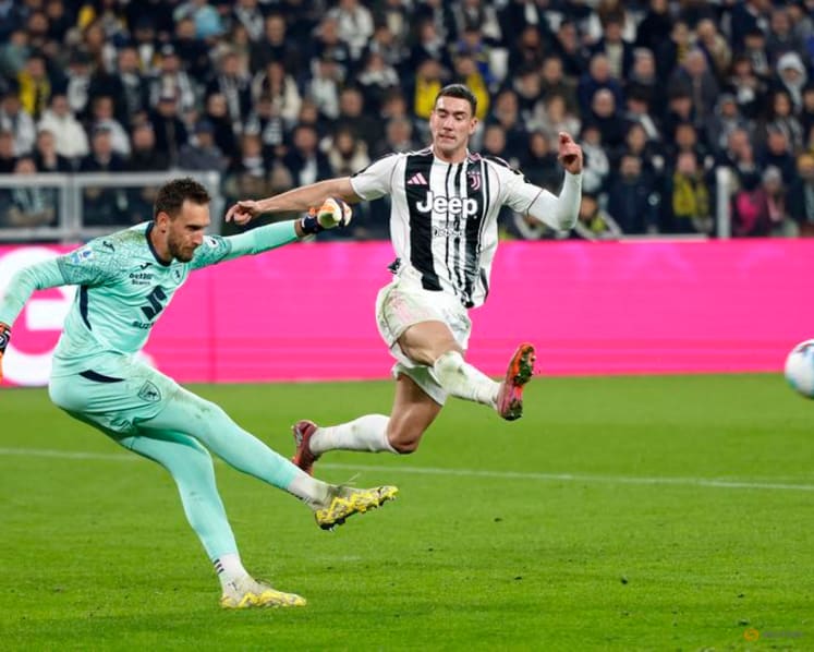 Juventus held to scoreless home draw in Turin derby