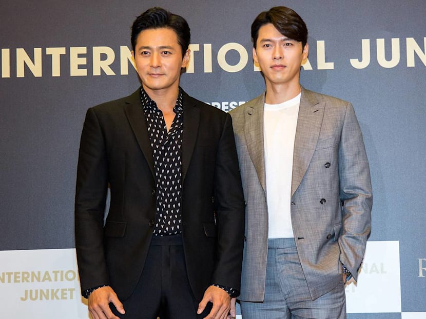 Real-Life Friends Jang Dong-Gun And Hyun Bin Have Tough Time Playing Foes In Zombie Flick &lsquo;Rampant&rsquo;