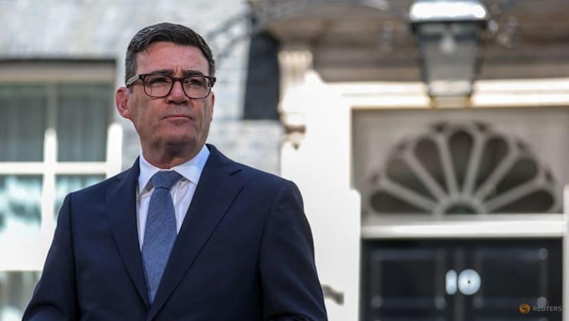 Burnham targets lower energy bills in first move as UK prime minister