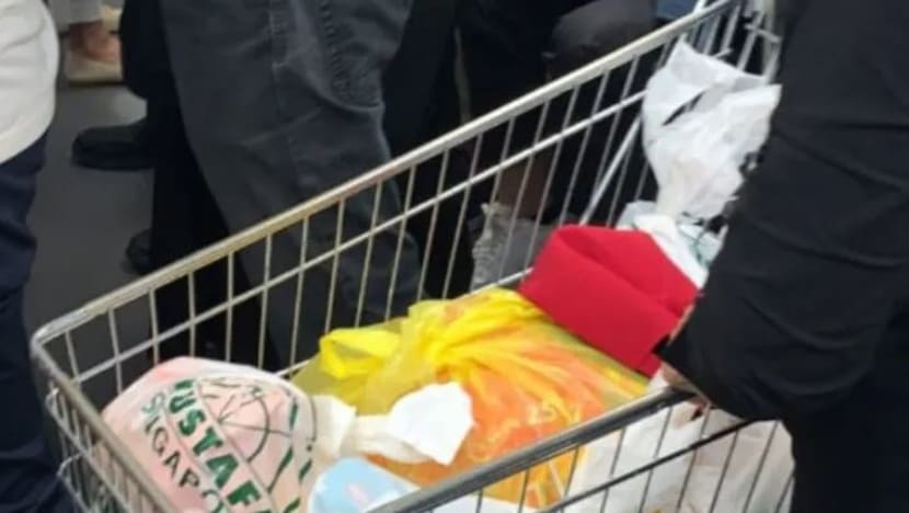 Gambar Pilihan Hari Ini