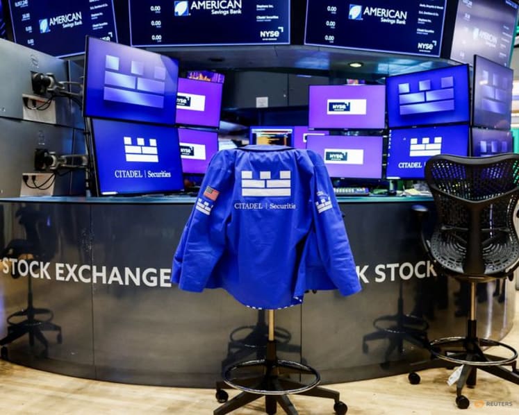 US, European telecom stocks slide as SpaceX spectrum deal rattles sector