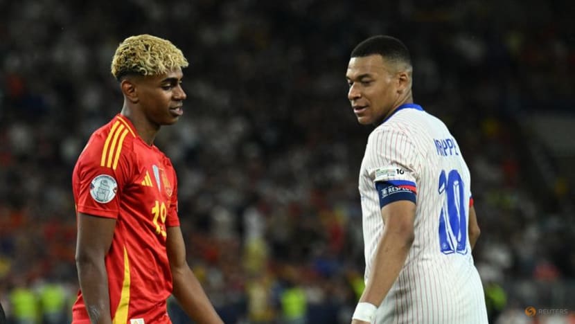 Spain beat France 5-4 in thriller to reach Nations League final