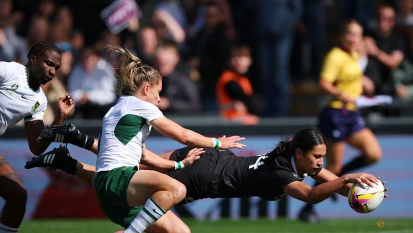 Second half blitz takes New Zealand to 46-17 World Cup win over S Africa