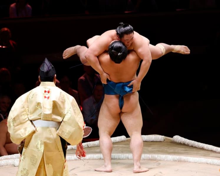 Sumo-Wrestlers primed to rock London in five-day tournament