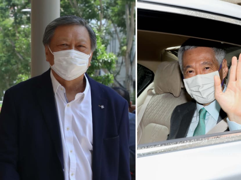 Prime Minister Lee Hsien Loong (right) and blogger Leong Sze Hian (left) at the High Court on Oct 6, 2020. Prime Minister Lee Hsien Loong (right) and blogger Leong Sze Hian (left) at the High Court on Oct 6, 2020.