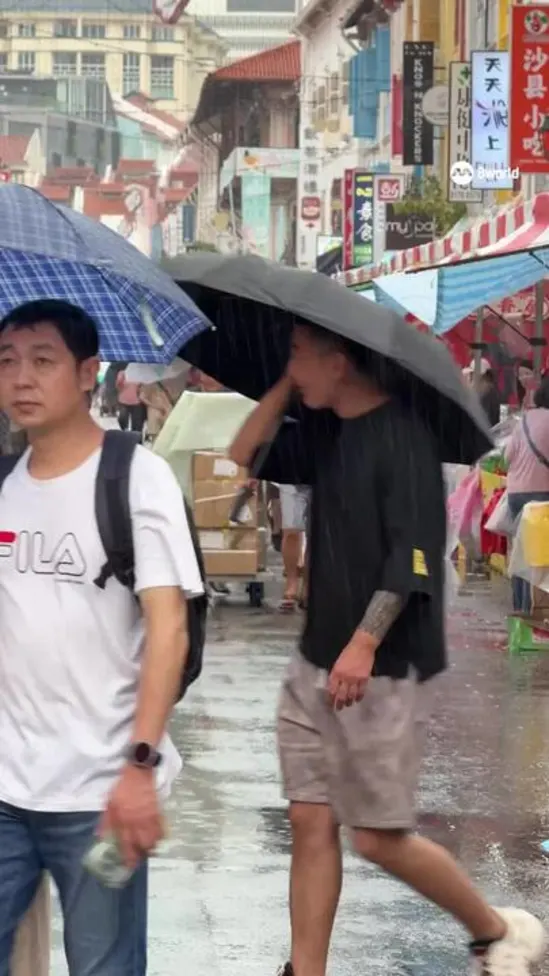 20260216_CNY_chinatown_rain