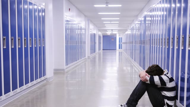涉要求男学生当众脱裤 台教师被指霸凌性骚扰