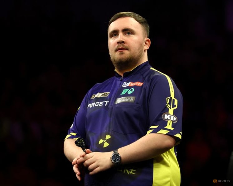 Darts-Littler set to become youngest world number one at age 18