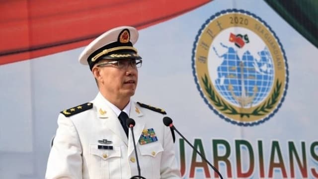 中国原海军司令董军 受委出任新任国防部长