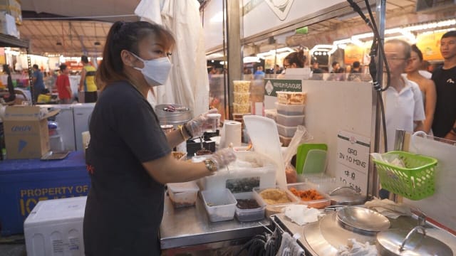 星期二特写 | 夜市嘟嘟姐不是来玩玩