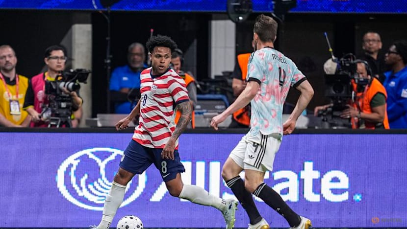 Easy win for Belgium over US rings alarm bells for World Cup co-hosts