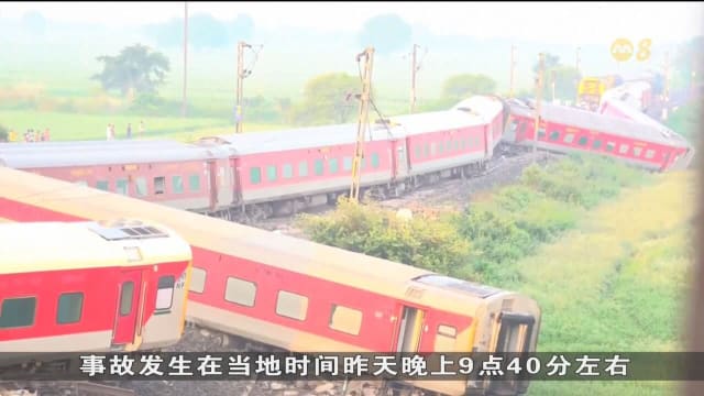 印度比哈尔邦发生客运火车脱轨事故 造成四人死亡