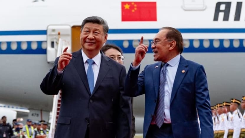 Presiden China Xi mulai berkunjung ke Malaysia, sambut kerja sama strategis di tengah perang tarif Presiden China Xi mulai berkunjung ke Malaysia, sambut kerja sama strategis di tengah perang tarif