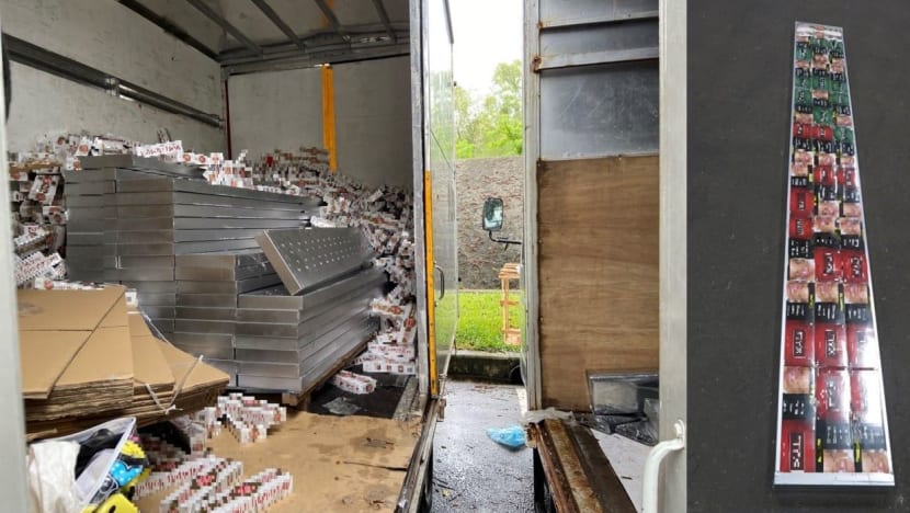 Nearly 3,000 cartons of contraband cigarettes seized, 4 arrested in Yishun car park raid