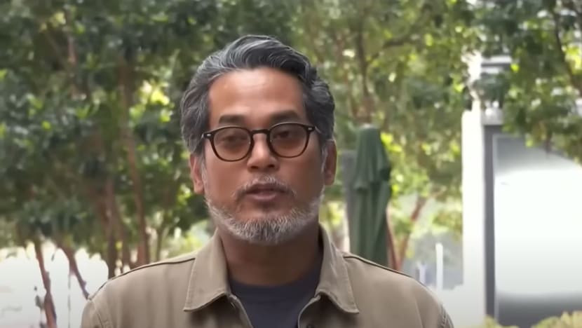 "Tiada proses terbuka, saya dipecat begitu saja," luah Khairy Jamaluddin "Tiada proses terbuka, saya dipecat begitu saja," luah Khairy Jamaluddin