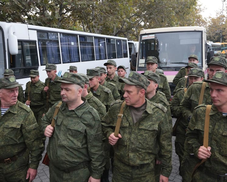 Commentary: What Singapore can learn from Russia's problems in drafting reservist troops