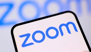 Zoom raises annual forecasts, banks on AI features to drive demand