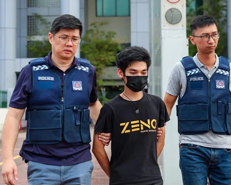 Man who helped open 100 Singapore bank accounts that funnelled S$4.3 million for syndicate gets jail