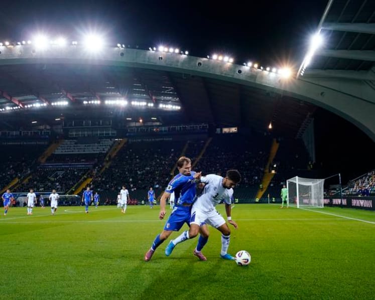 Italy guarantee World Cup playoff spot with 3-0 win over Israel