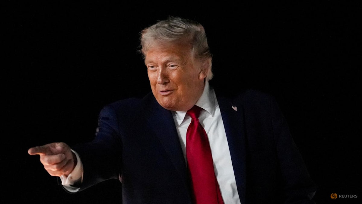 Trump says in 'final throes' of reaching Middle Ea