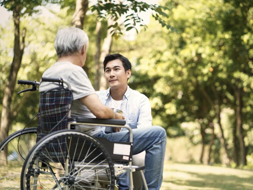 How likely are you to develop Alzheimer's disease if your family has a history of dementia?