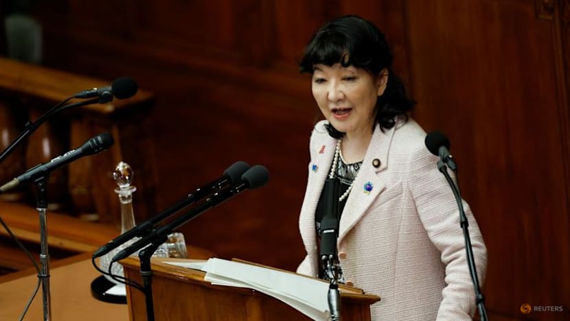 Japan finance minister says G7 likely to discuss bond volatility next week