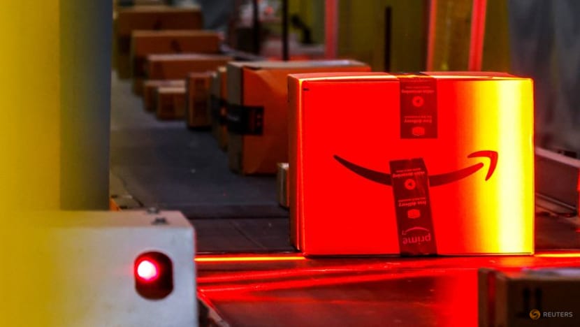 Amazon shares drop as cloud growth, sales forecast lag Amazon shares drop as cloud growth, sales forecast lag