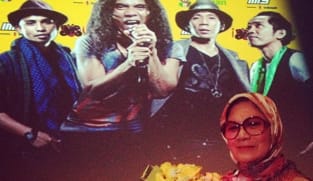 'Kondisinya melemah': Bunda Iffet masuk rumah sakit, Bimbim Slank minta doa
