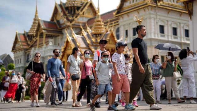 泰国上周出现近6万6000起冠病 报三起死亡病例