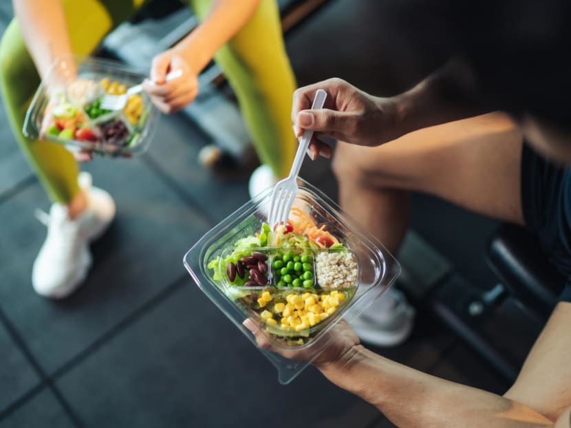 Going for a workout? What you should know about eating before and after exercise