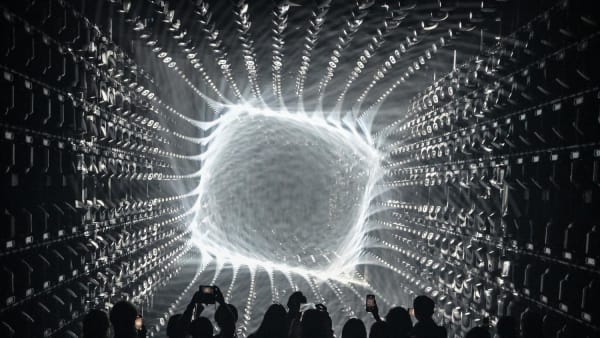 Cascading light and 'wobbling' orbs at new Tokyo art museum - TODAY