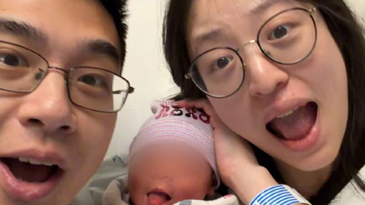 China Influencer Shares Graphic Birth Video & Diaper Ad – Sparks Outrage - News Directory 3