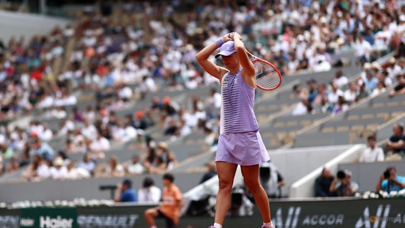 Kostyuk sends former champion Swiatek packing in French Open last 16