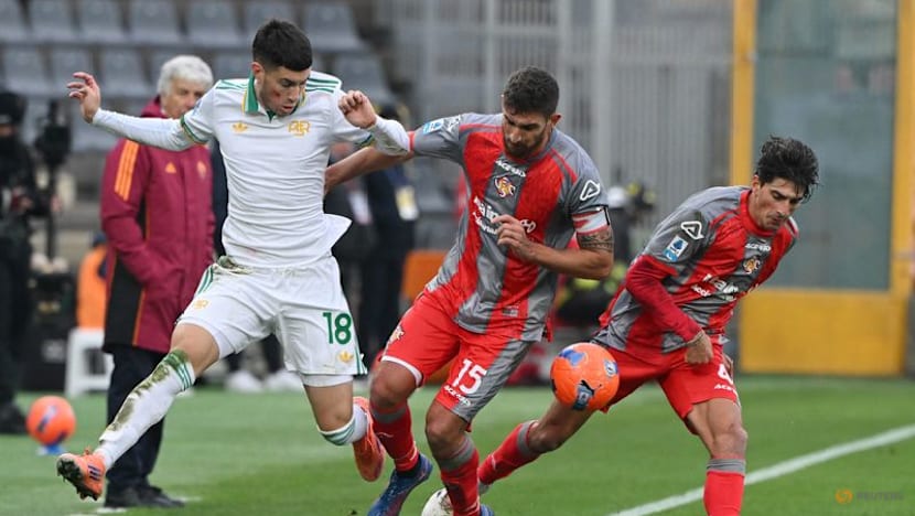 Roma top of Serie A with win at Cremonese, Ferguson finally scores