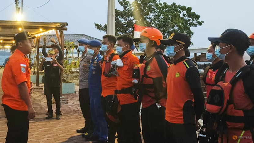 Journalists missing in Indonesia after volcano mission
