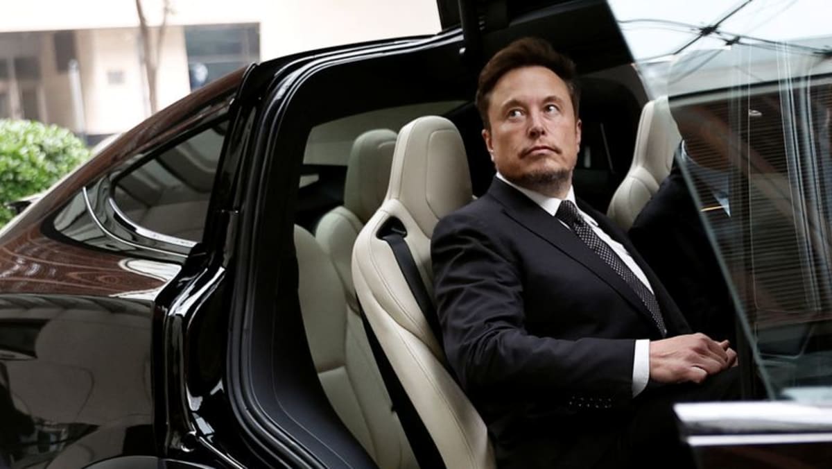 Tesla executive, Elon Musk confidant leaves EV maker, Bloomberg News reports