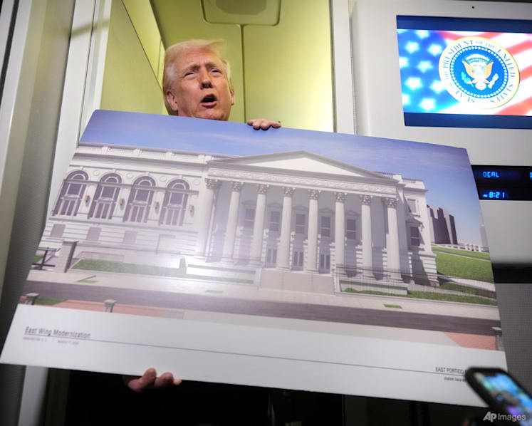 Trump ballroom approved by panel, remains stalled by judge