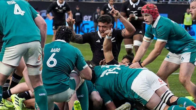 PREVIEW-Ireland eye end to All Blacks' 52-test Eden Park run