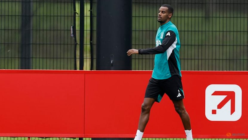 Isak injury the one blip on an otherwise good night for Liverpool