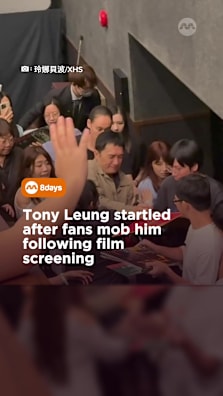 The 64-year-old star was all smiles during a post-screening Q&A, but his expression quickly changed dramatically after fans rushed towards him, hoping for an autograph #8dayssg #8dayssgasianent #tonyleung #fans #hongkong 