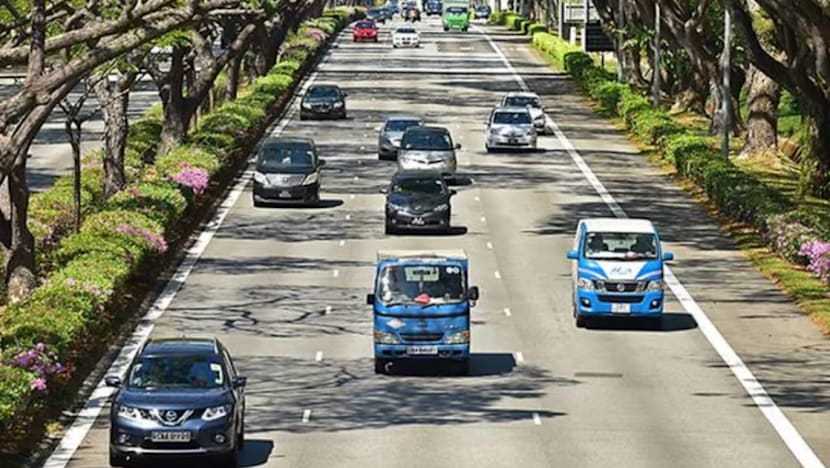 Premium COE Kategori A susut di bawah S$124,000 dalam bidaan terkini