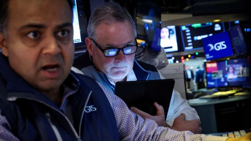 Stocks led higher by Apple, dollar muted as tariffs loom Stocks led higher by Apple, dollar muted as tariffs loom